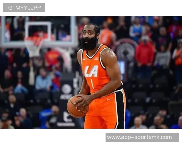 哈登状态低迷25投仅9中贡献24分6助攻6失误球队负担加重正负值惨淡6