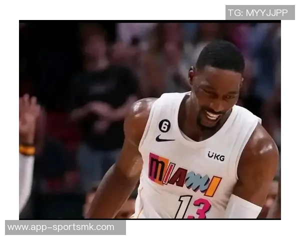 热火队宣布阿德巴约因右膝挫伤缺席本场比赛将不再回归