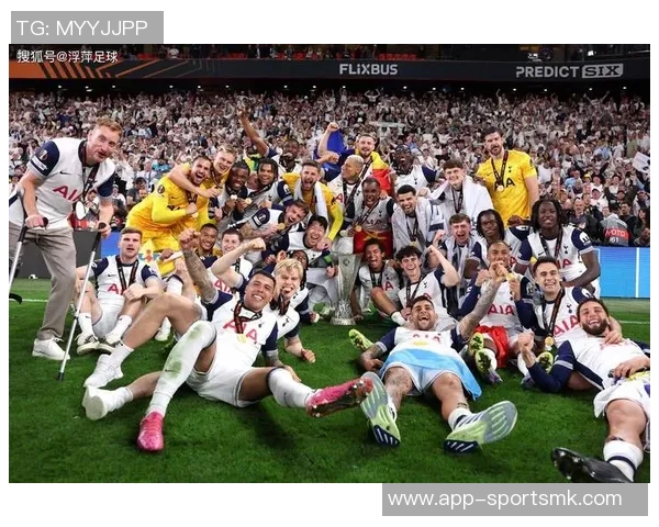 弗兰克呼吁热刺球迷支持维卡里奥不应嘘声相向展现真正的球队精神