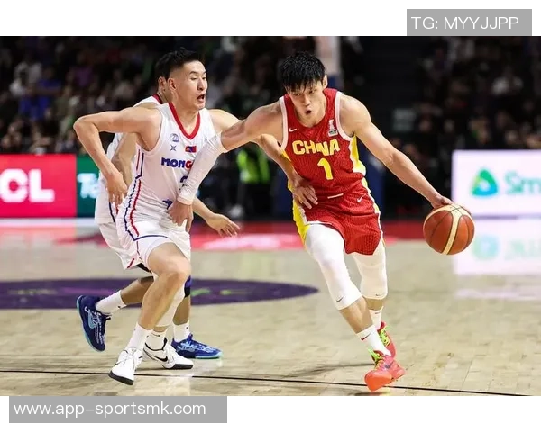 中国男篮客场挑战日本队防守与三分球命中率是赢得比赛的关键因素